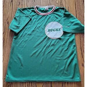 Milwaukee Bucks Throwback Jersey Mens Size Medium NBA Basketball